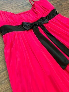 City Triangle Pink Pleated Raspberry Pink Dress, Women’s Medium